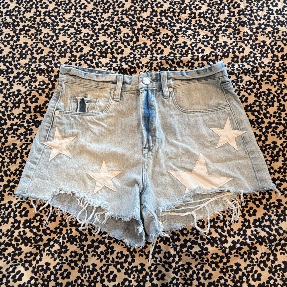 Blank NYC Star-Patterned Light Blue Jean Shorts